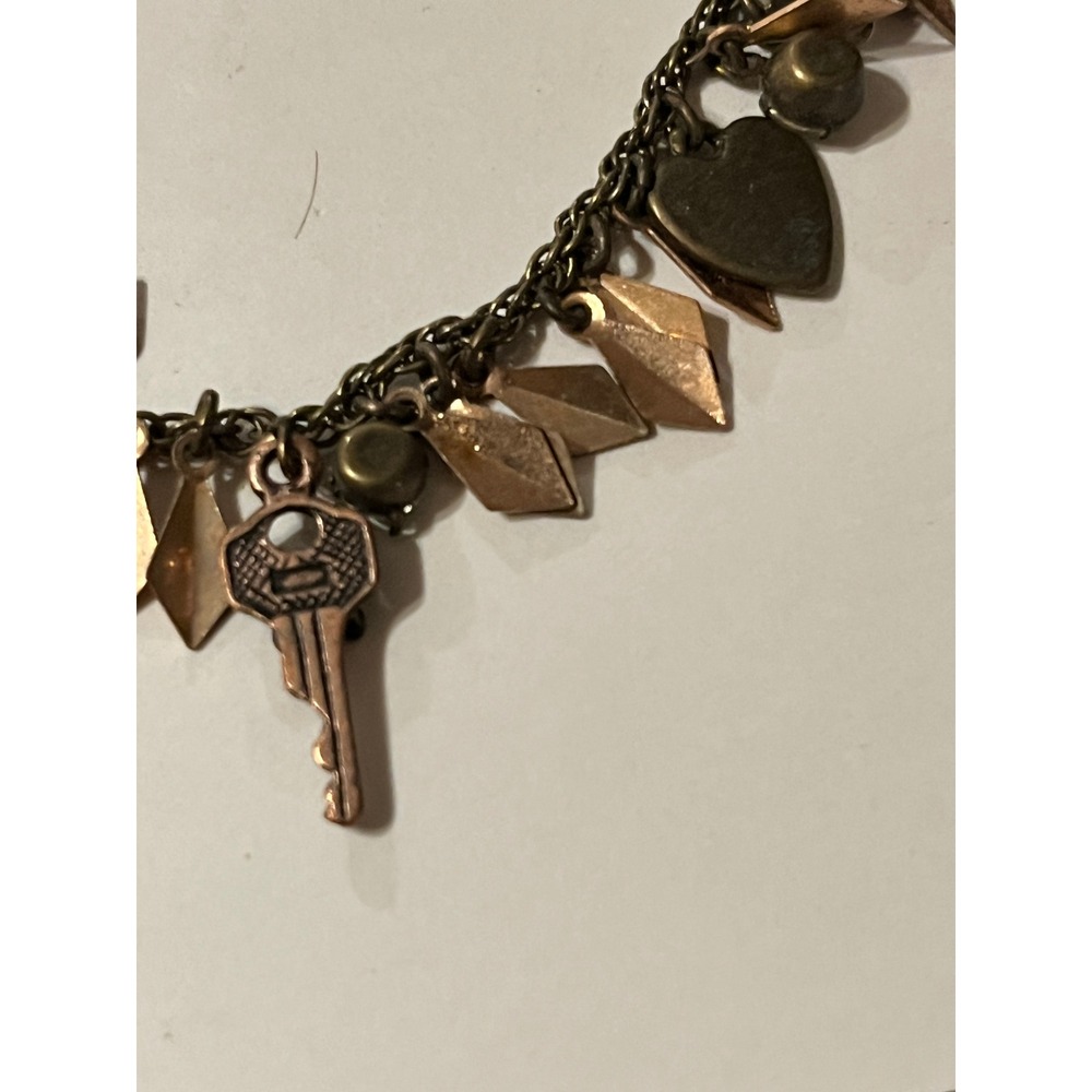 Betsey Johnson Paris Eiffel Tower Charm Necklace Bronze Tone Mixed Metal Heart - Picture 3 of 14